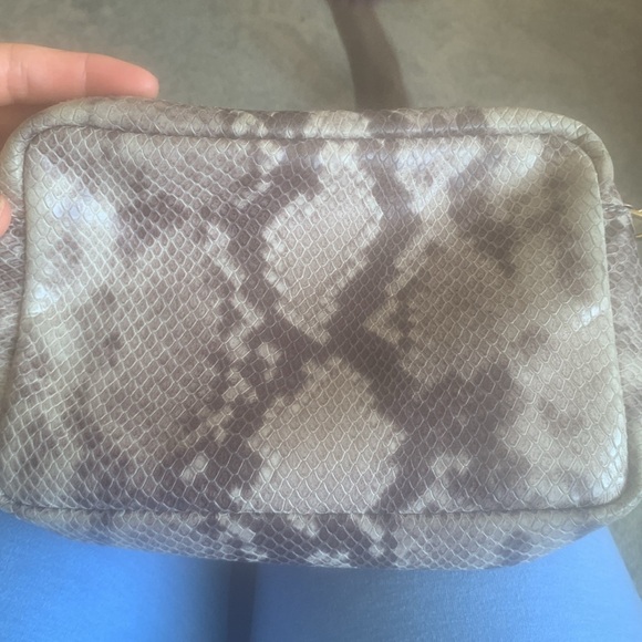 Clare V. Midi Sac Leather Crossbody Bag Authentic in Grey Snakeskin - Picture 7 of 9